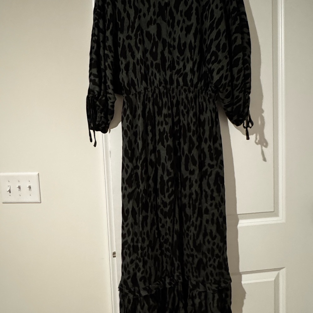 Leopard Print Ruffle Dress - Picture 5 of 5